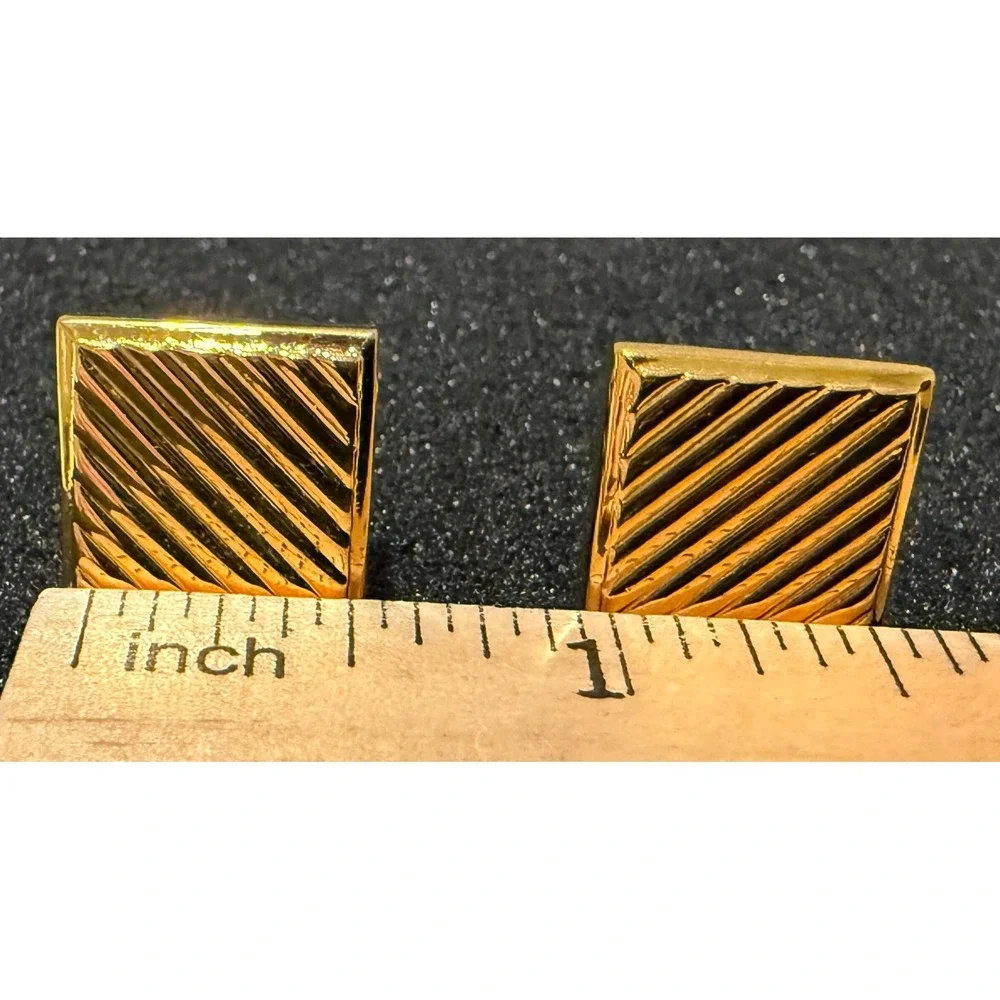 Vintage Gold Tone Geometric Ribbed Square Cufflink Set Cuff Link